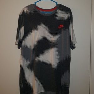 Nike t-shirt